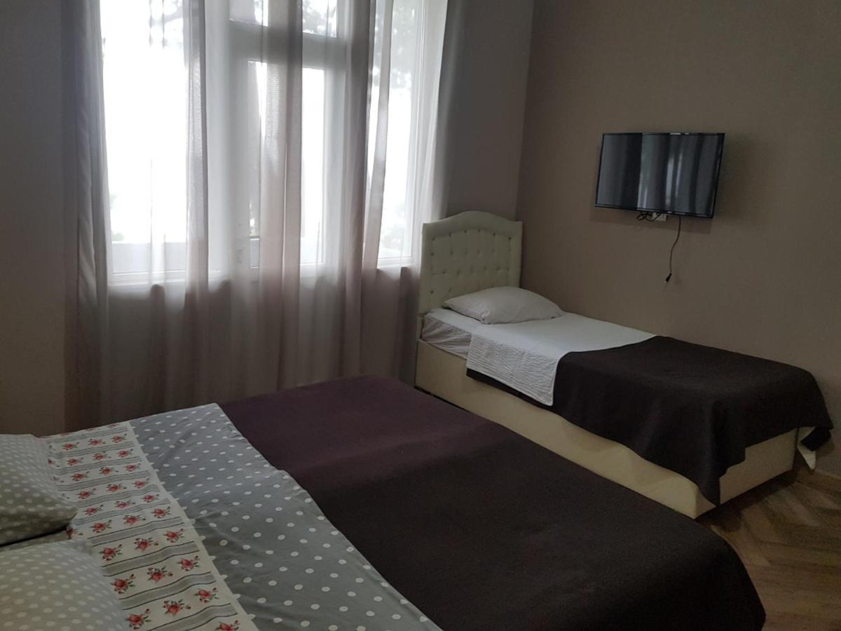 Midia Guest House Kobuleti Exterior photo