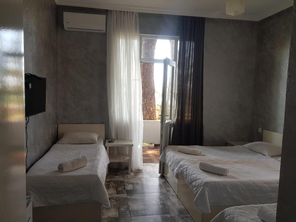Midia Guest House Kobuleti Exterior photo