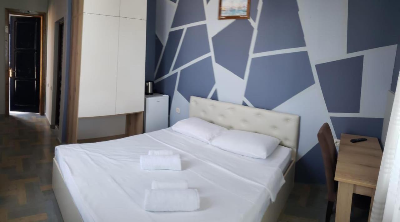 Midia Guest House Kobuleti Exterior photo