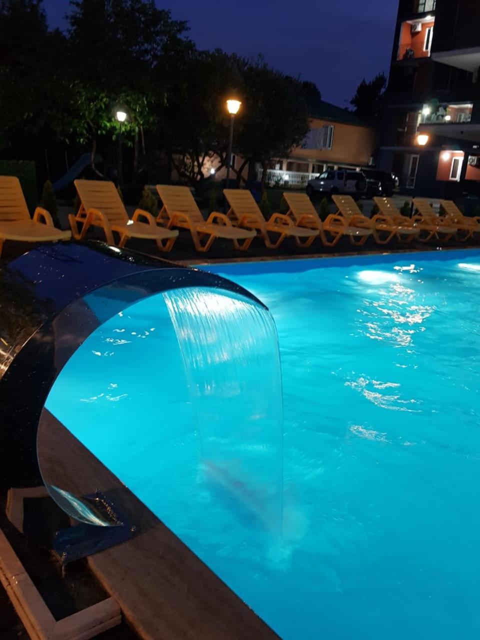 Midia Guest House Kobuleti Exterior photo